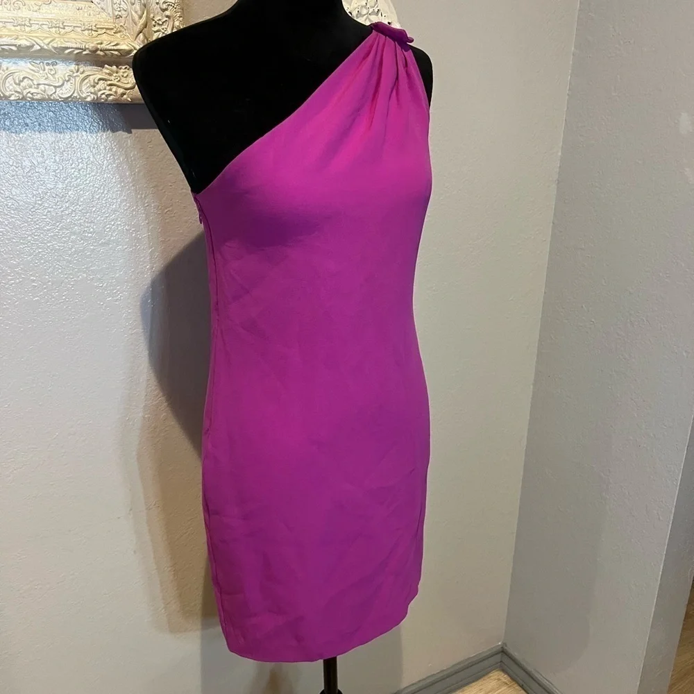 Tory Burch magenta fuschia